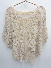 Load image into Gallery viewer, Vanessa top - 6 colours