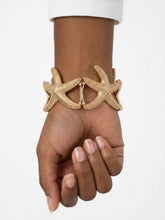 Load image into Gallery viewer, Starfish bracelet