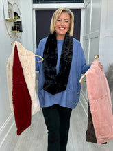 Load image into Gallery viewer, Lynn Scarf/Snood - 8 Colours