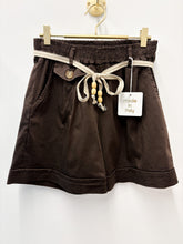Load image into Gallery viewer, Quinn shorts - 9 colours