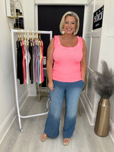 Load image into Gallery viewer, Melissa top - 11 colours