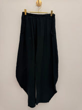 Load image into Gallery viewer, Olivia trousers - 9 colours