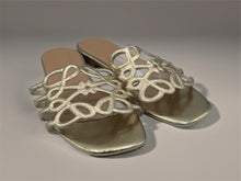 Load image into Gallery viewer, Lorna Sandals
