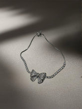 Load image into Gallery viewer, Bow Slider Bracelet - 2 Colours