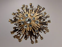 Load image into Gallery viewer, Miami Magnetic Brooch - 4 Colours