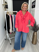 Load image into Gallery viewer, Carrie top - 10 colours