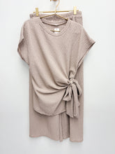 Load image into Gallery viewer, Chrissy co-ord - 10 Colours