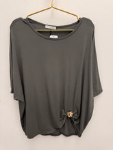 Load image into Gallery viewer, Ruby top - 7 colours. LAST ONE