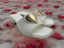 Load image into Gallery viewer, Kai heels - white