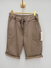 Load image into Gallery viewer, Sasha magic shorts - 14 colours