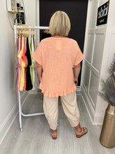 Load image into Gallery viewer, Fay top - 11 colours