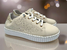 Load image into Gallery viewer, Ellie trainers