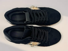 Load image into Gallery viewer, Bee trainers