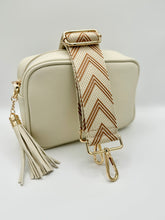 Load image into Gallery viewer, Bag Strap 98 - Beige & Caramel Pattern