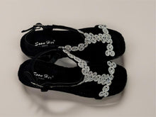 Load image into Gallery viewer, Paris wedges - black. LAST ONES