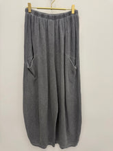 Load image into Gallery viewer, Patsy trousers - 8 colours