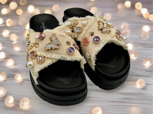 Load image into Gallery viewer, Gem wedges - beige