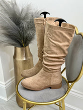 Load image into Gallery viewer, Tula boots - beige