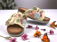 Load image into Gallery viewer, Petal sandals - beige. LAST ONES