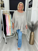 Load image into Gallery viewer, Sinead top - 7 colours