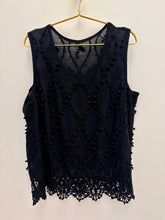 Load image into Gallery viewer, Fifi top - 10 colours