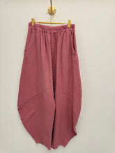 Load image into Gallery viewer, Olivia trousers - 9 colours