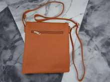 Load image into Gallery viewer, Lauren Handbag