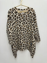 Load image into Gallery viewer, Amber top - 8 colours