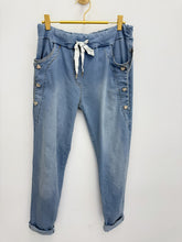 Load image into Gallery viewer, Alexa Magic jeans