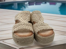 Load image into Gallery viewer, Hayley wedges - beige
