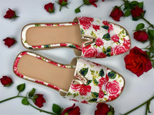 Load image into Gallery viewer, Fleur Sandals - White