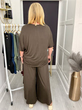 Load image into Gallery viewer, Ruby top - 7 colours. LAST ONE