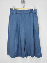 Load image into Gallery viewer, Carol magic shorts - 2 colours