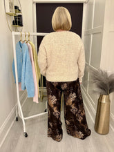 Load image into Gallery viewer, Shelly cardigan - 4 Colours, 2 sizes