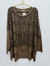 Load image into Gallery viewer, Harper top - 6 colours