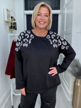 Load image into Gallery viewer, Amara top - 3 colours