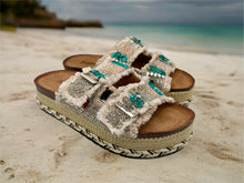 Load image into Gallery viewer, Jade flatforms - beige