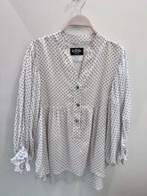 Load image into Gallery viewer, Tricia top - 4 colours