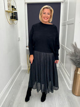 Load image into Gallery viewer, Rio skirt - 2 sizes