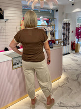 Load image into Gallery viewer, Mannequin top - 4 Colours