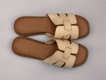 Load image into Gallery viewer, Hannah Sandals - Beige