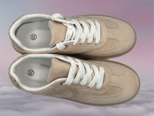 Load image into Gallery viewer, Hallie trainers - Beige