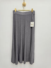 Load image into Gallery viewer, Susan skirt - 8 colours. LAST ONE