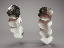 Load image into Gallery viewer, Cleopatra Earrings - 2 Colours