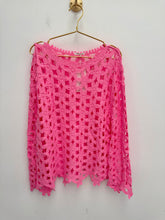 Load image into Gallery viewer, Whitney top - 4 colours