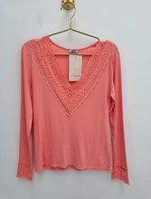 Load image into Gallery viewer, Sarah top - 7 colours