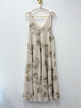 Load image into Gallery viewer, Heather dress - 4 colours