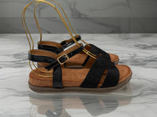 Load image into Gallery viewer, Oasis Sandals - black