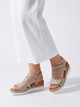 Load image into Gallery viewer, Molly Wedges - Beige