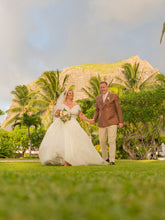 Load image into Gallery viewer, Louisa Wedding Necklace & Earring Set - 2 colours